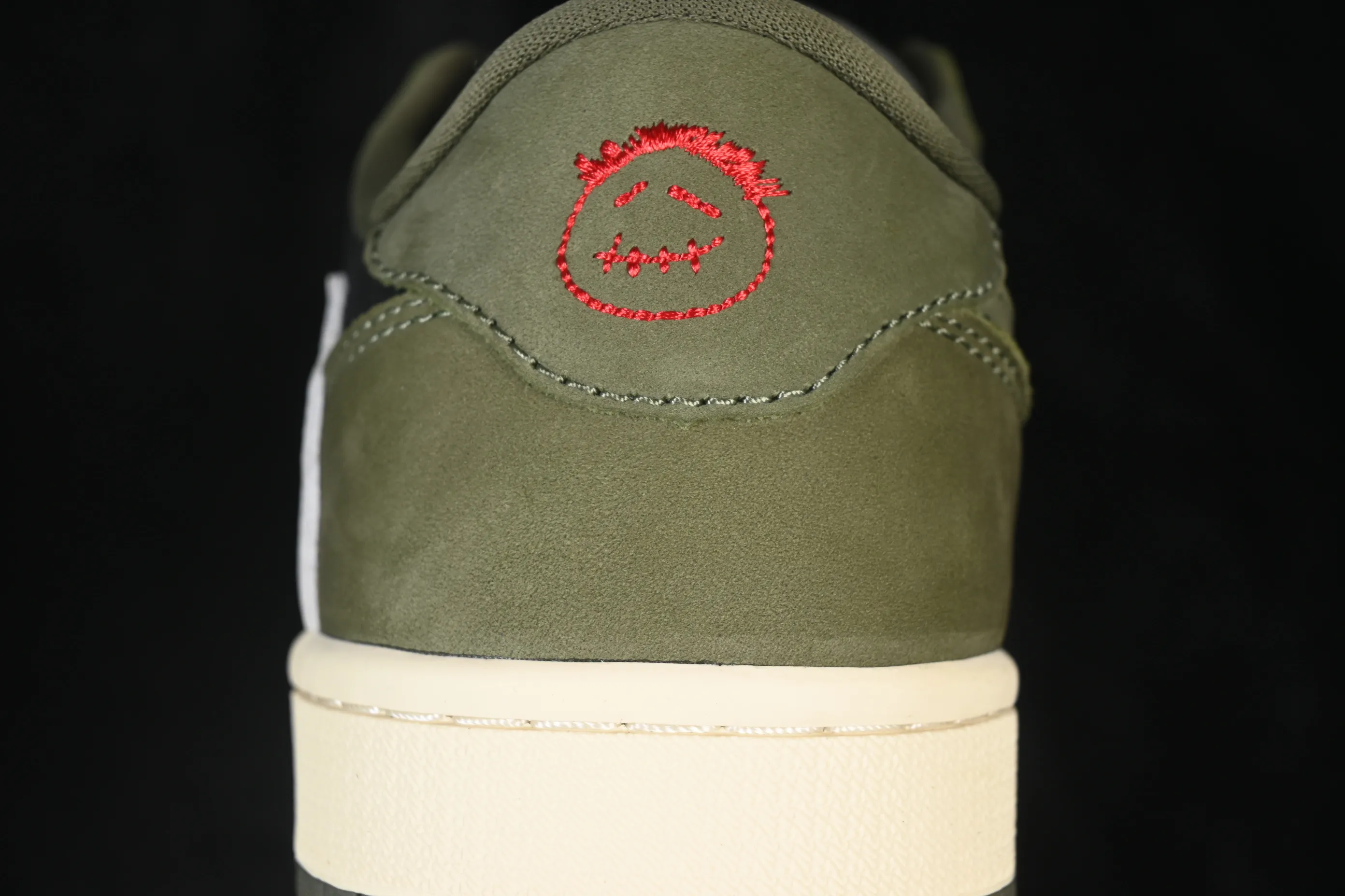 All categories Air Jordan Jordan series basketball shoes Air Jordan 1 Low ZG version Travis Scott x Air Jordan 1 Low OG AJ1 Joe 1 undercut low top full head layer DM7866-002